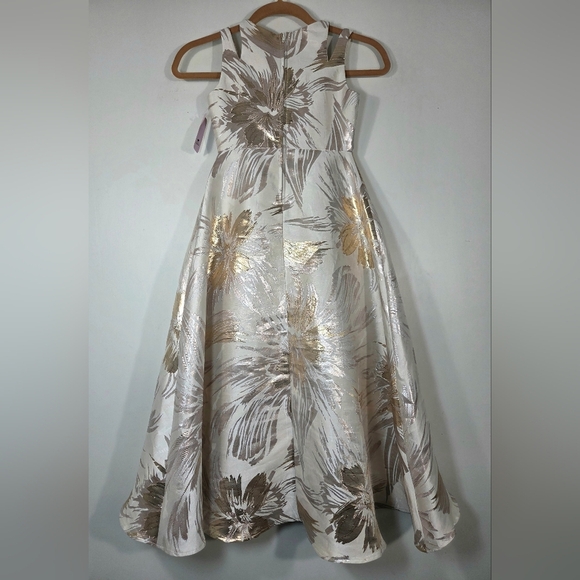 NEW RARE EDITIONS GOLD FORMAL DRESS. - Picture 3 of 6